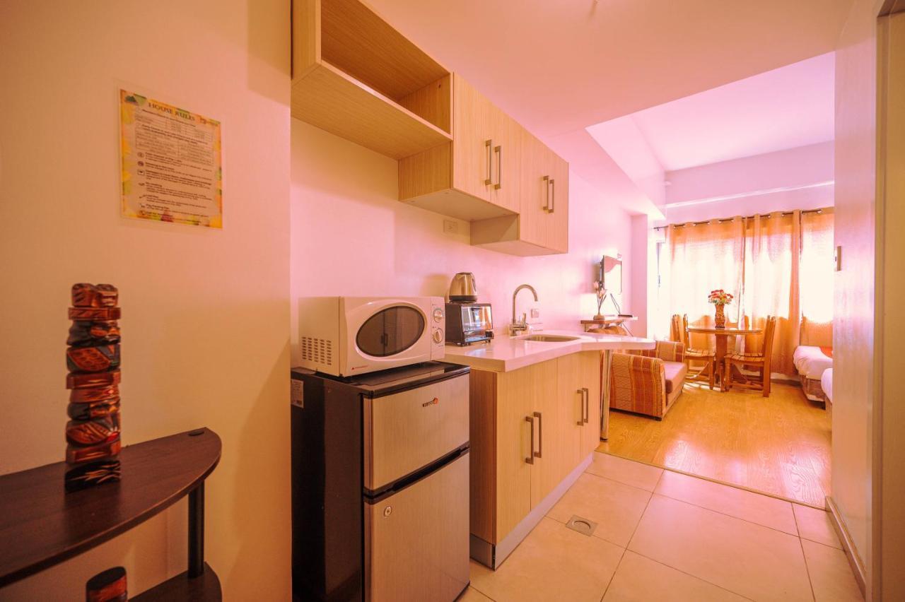Cedar Peak Condominium By Tripsters Hub Baguio City Buitenkant foto